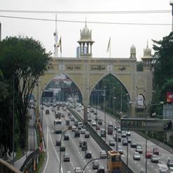 Kota Darul Ehsan Arch